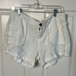 Lole linen shorts. So cute and kicky.